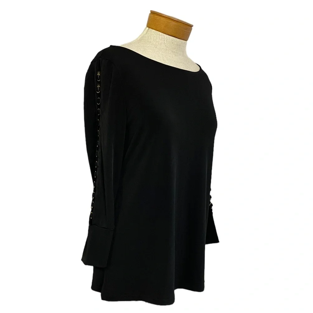 Carmen Marc Valvo Cutout Sleeves Black Gold Rings Blouse Top Sz M - Picture 4 of 9